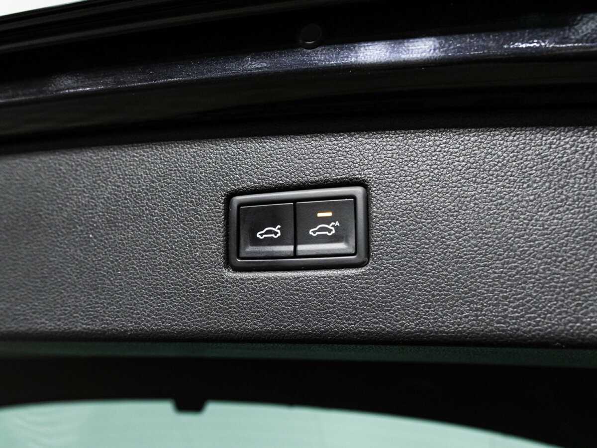 Купить Volkswagen Tiguan, 2017, 148 706 км, фото №16