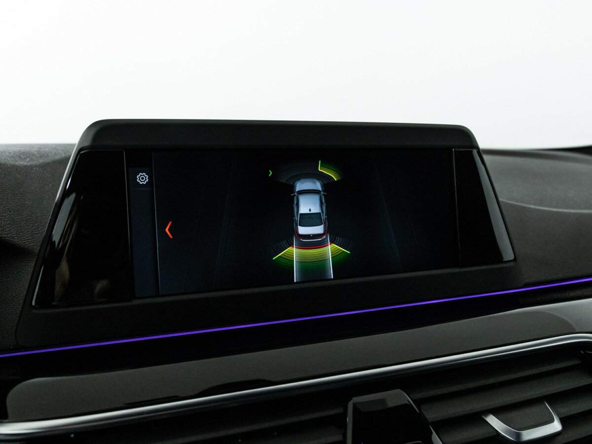 Купить BMW 5 серии 520i, 2017, 122 200 км, фото №18