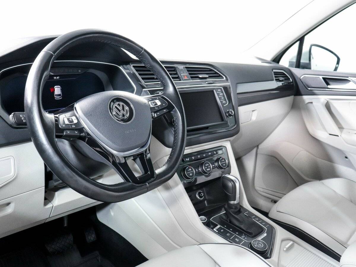 Купить Volkswagen Tiguan, 2017, 44 377 км, фото №14