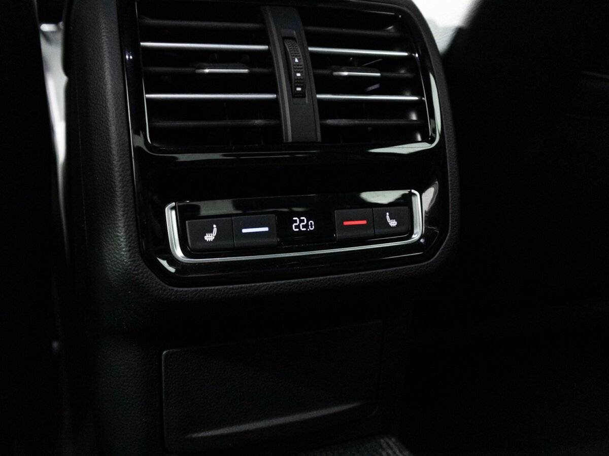 Купить Volkswagen Passat DSG7, 2017, 283 948 км, фото №17