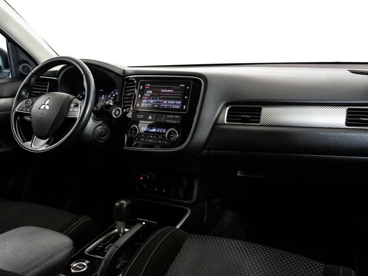 Купить Mitsubishi Outlander, 2018, 112 633 км, фото №7