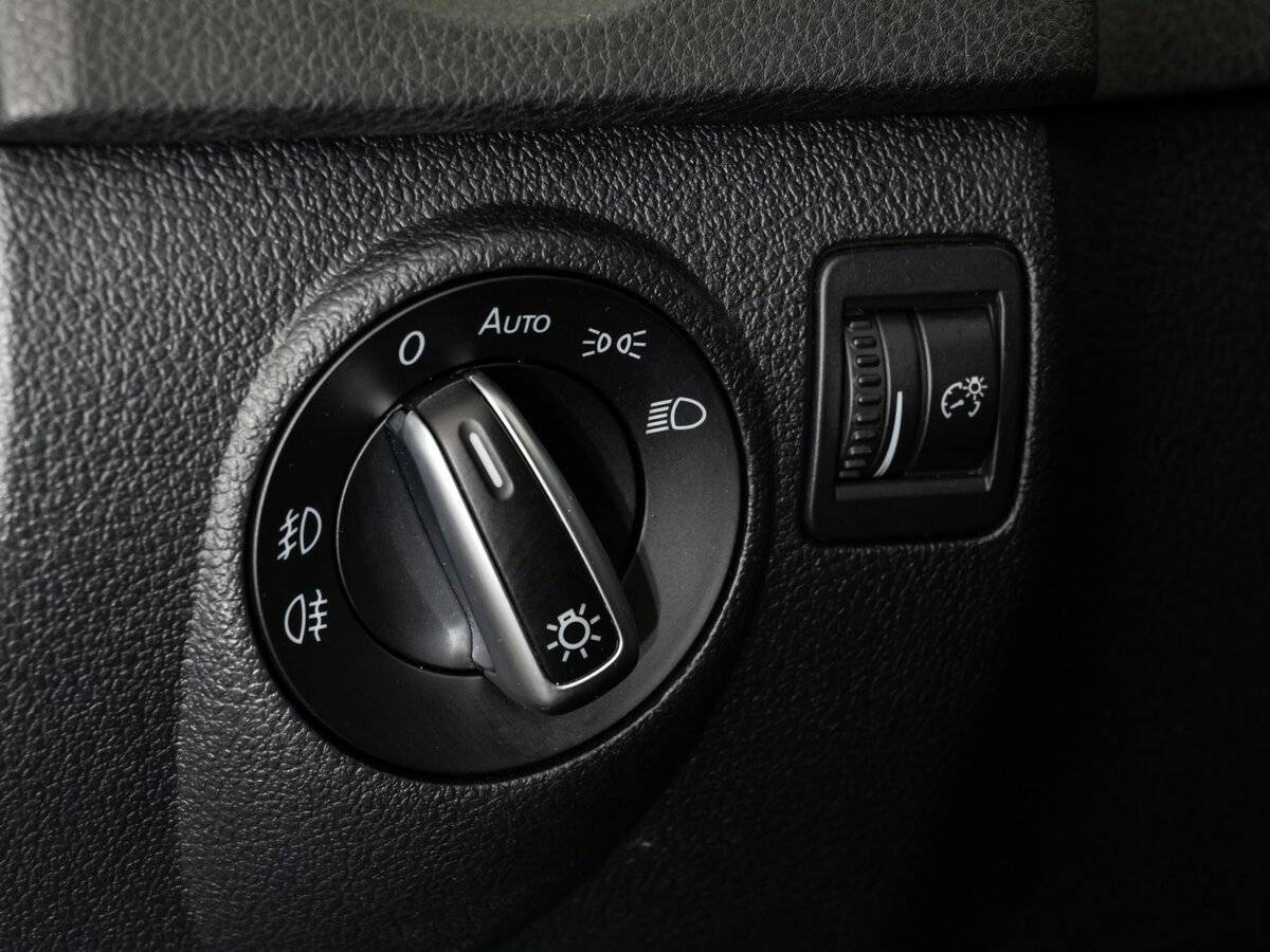 Купить Volkswagen Tiguan, 2015, 164 925 км, фото №12