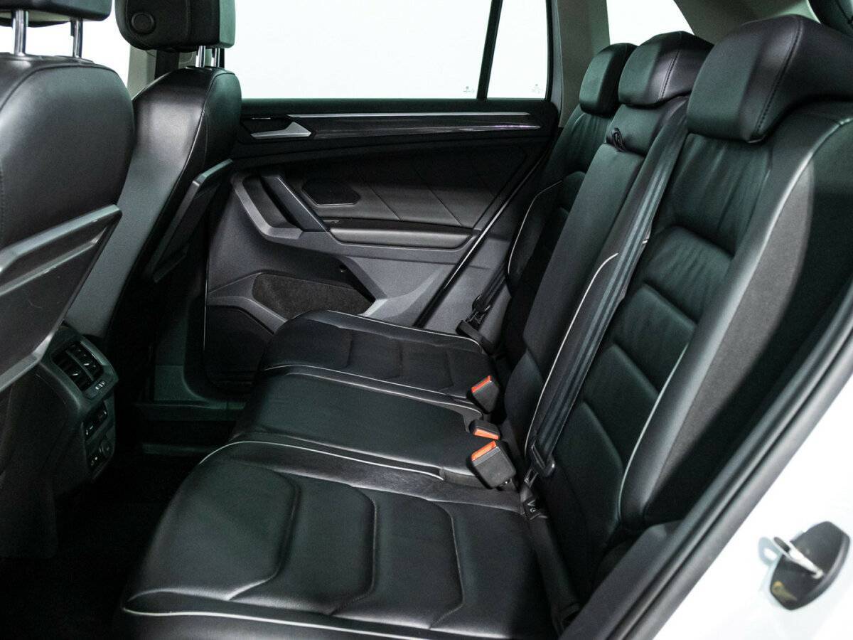 Купить Volkswagen Tiguan, 2019, 115 052 км, фото №10