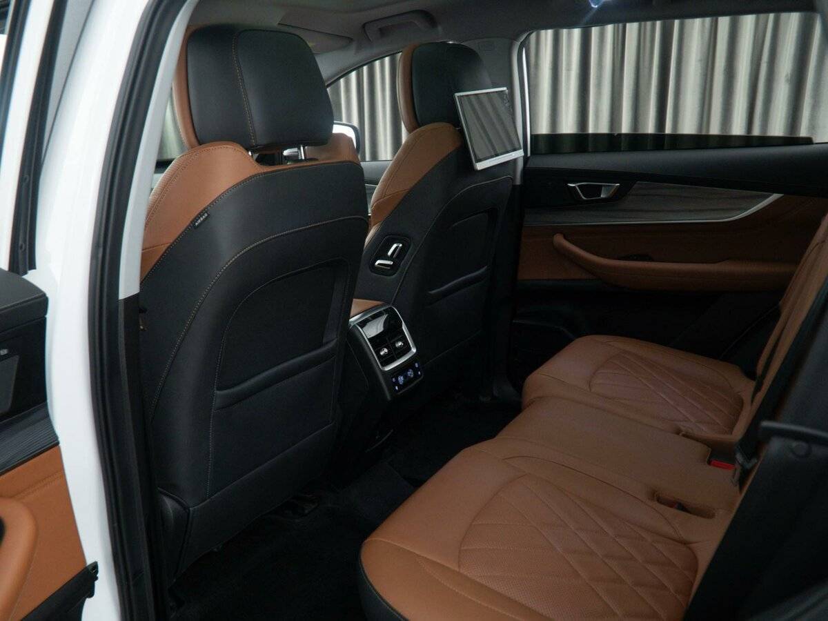 Купить Chery Tiggo 8 Pro Max, 2022, 7 158 км, фото №13