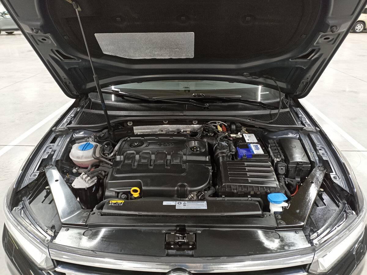 Купить Volkswagen Passat Alltrack, 2018, 130 479 км, фото №9