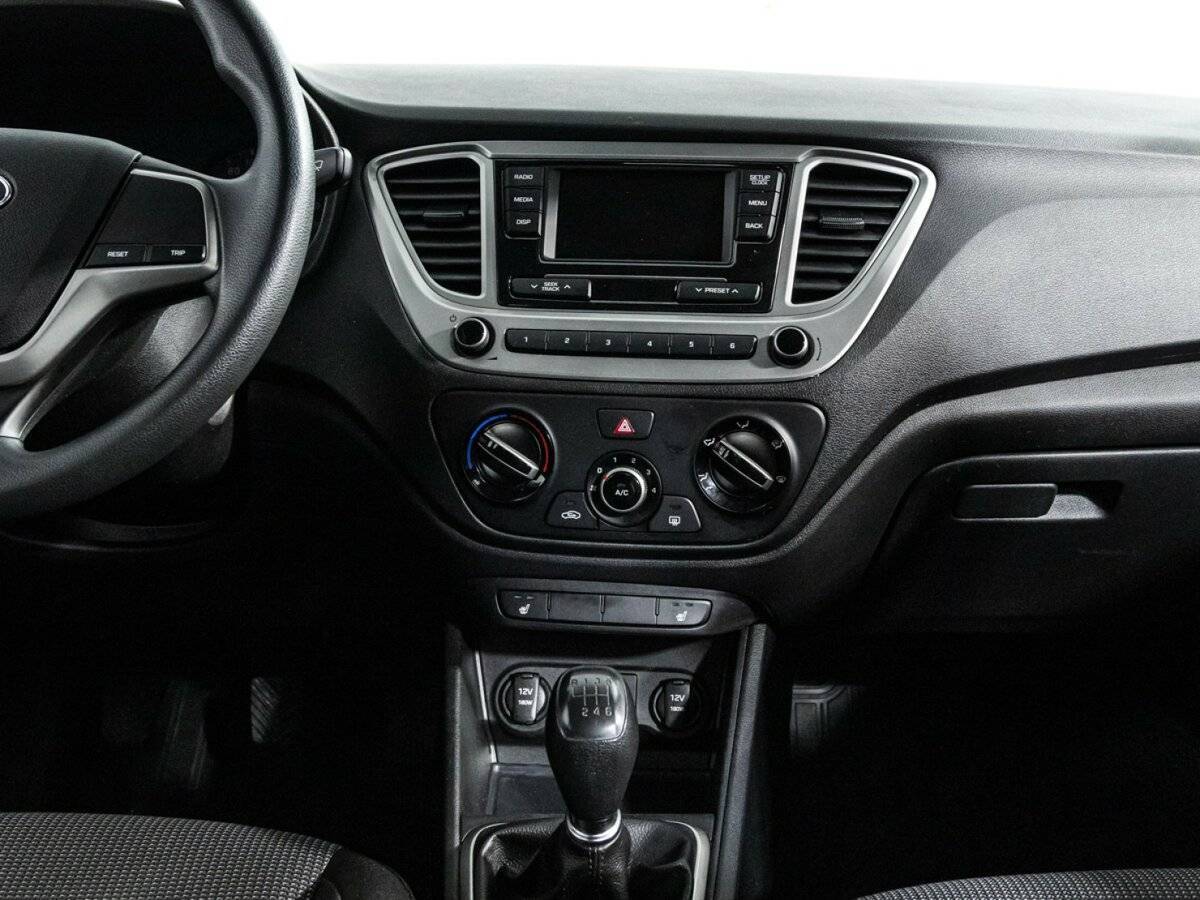 Купить Hyundai Solaris, 2019, 132 097 км, фото №14