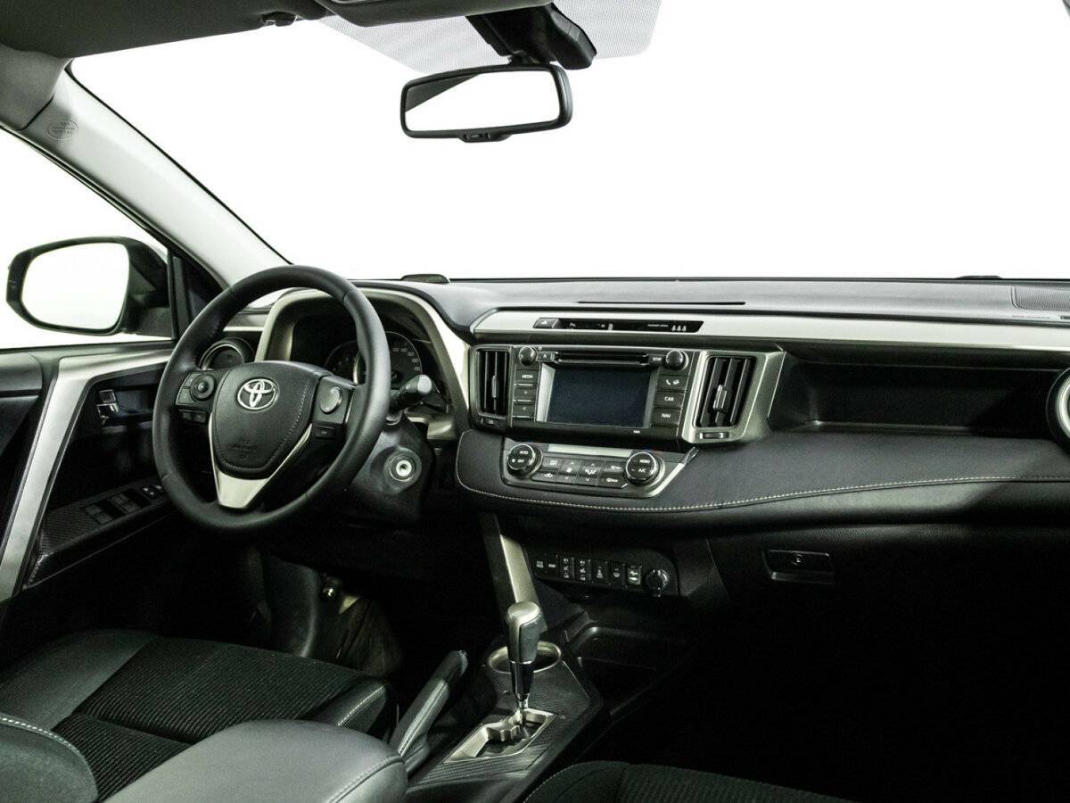 Купить Toyota RAV4, 2015, 119 100 км, фото №9