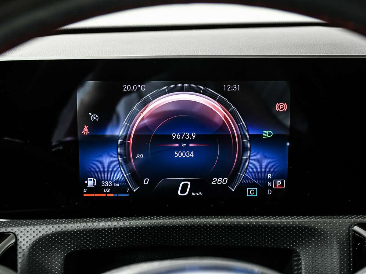 Купить Mercedes-Benz CLA 200, 2020, 50 034 км, фото №10
