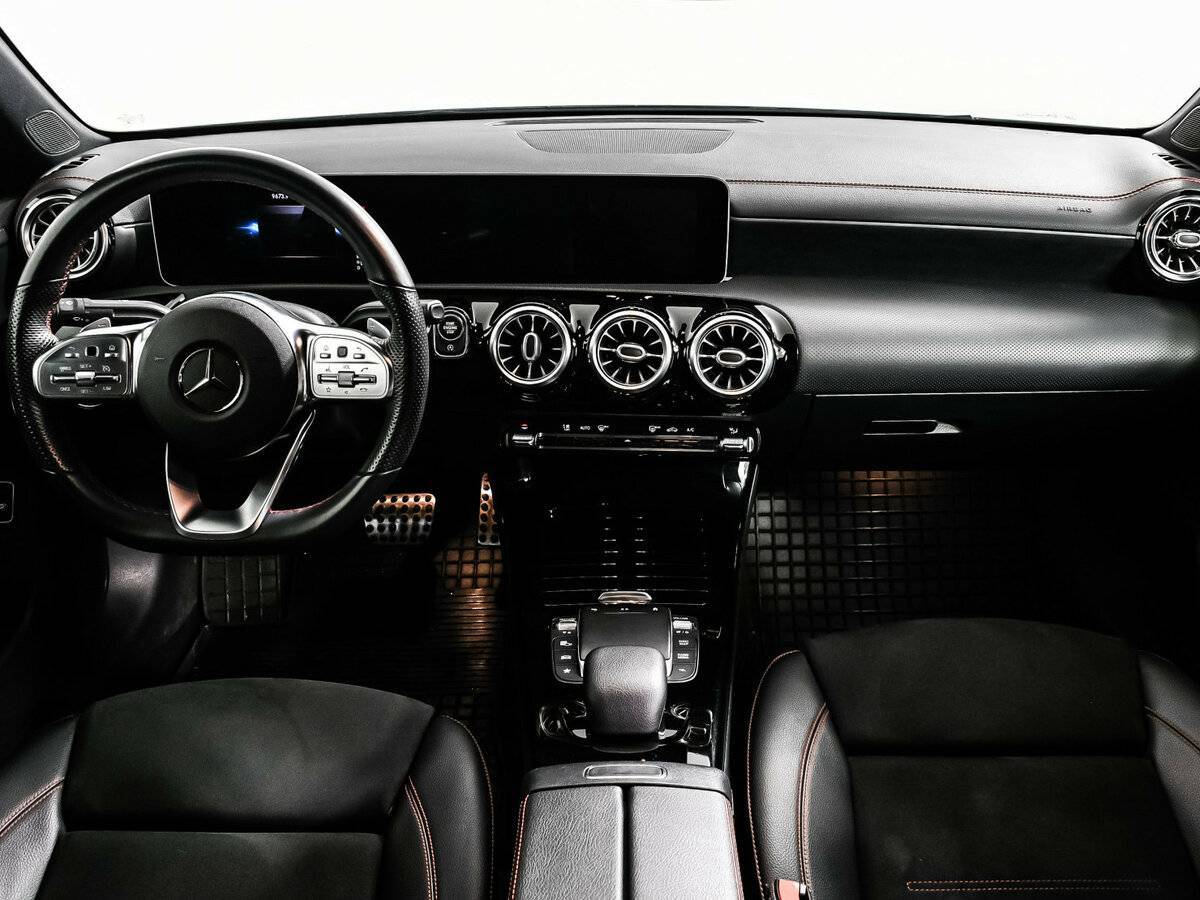 Купить Mercedes-Benz CLA 200, 2020, 50 034 км, фото №11