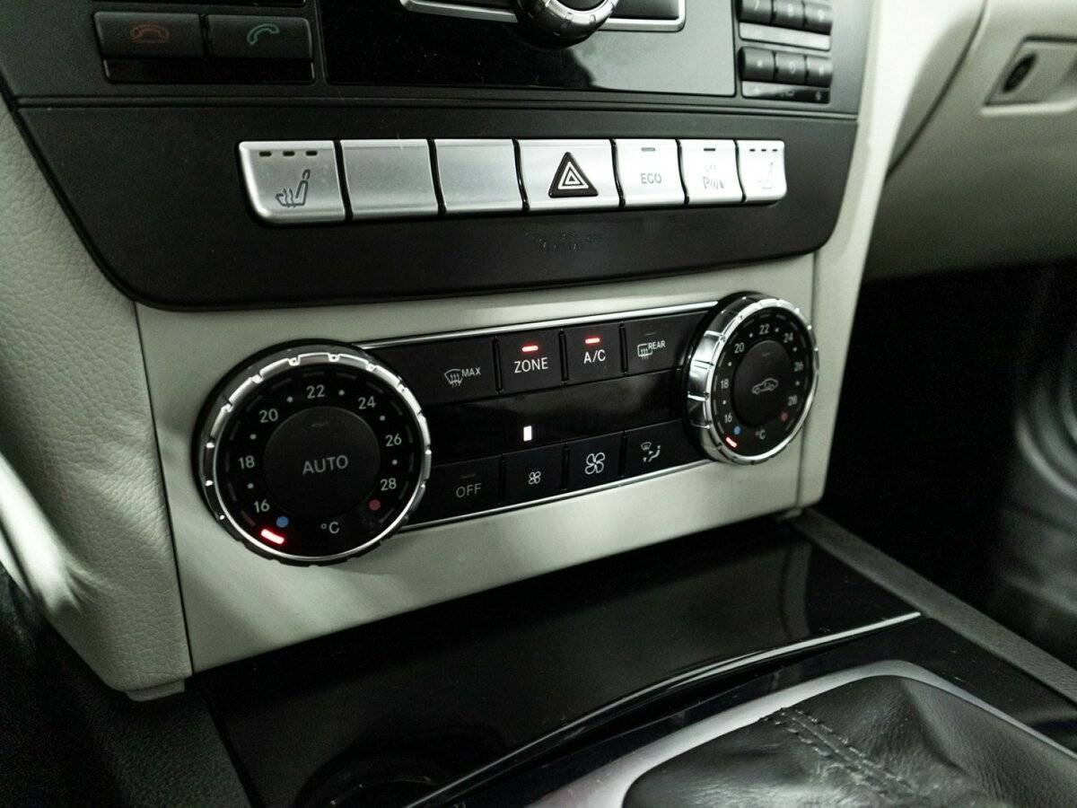 Купить Mercedes-Benz C-Класс 180, 2012, 68 874 км, фото №16