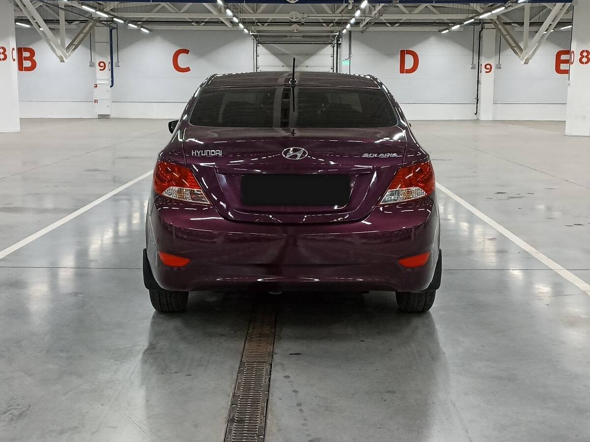 Купить Hyundai Solaris, 2013, 174 381 км, фото №6