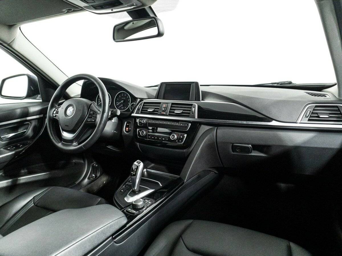 Купить BMW 3 серии 318i, 2018, 105 854 км, фото №9