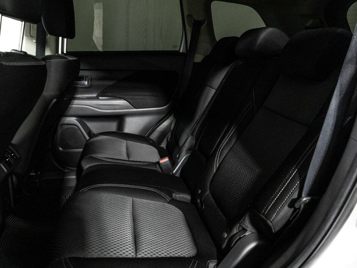 Купить Mitsubishi Outlander, 2020, 109 208 км, фото №8