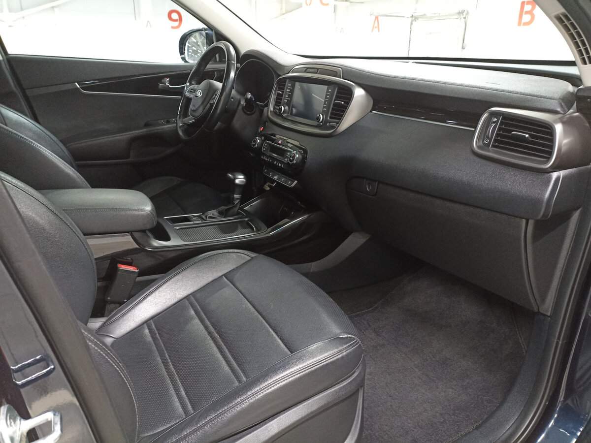 Купить Kia Sorento 6-speed, 2019, 139 865 км, фото №11