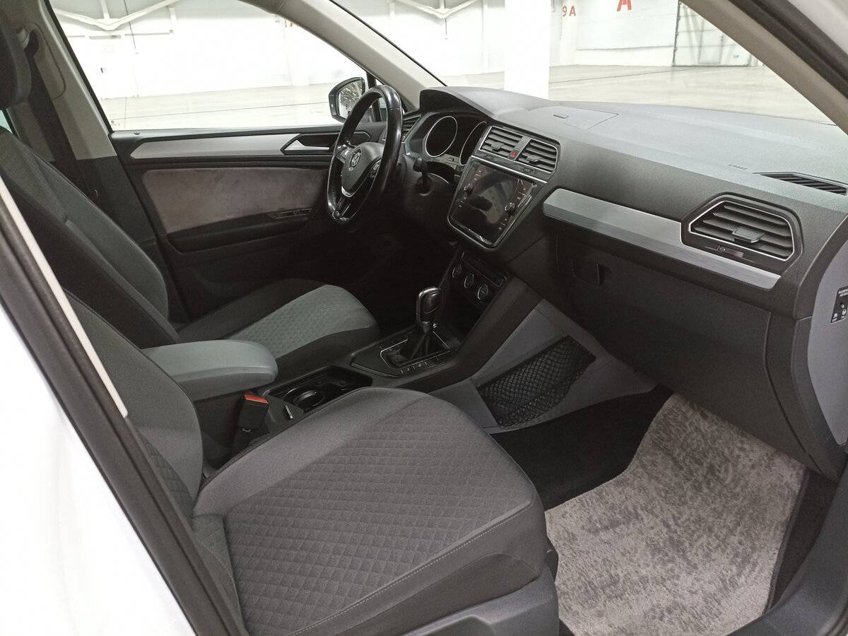 Купить Volkswagen Tiguan, 2017, 150 001 км, фото №11