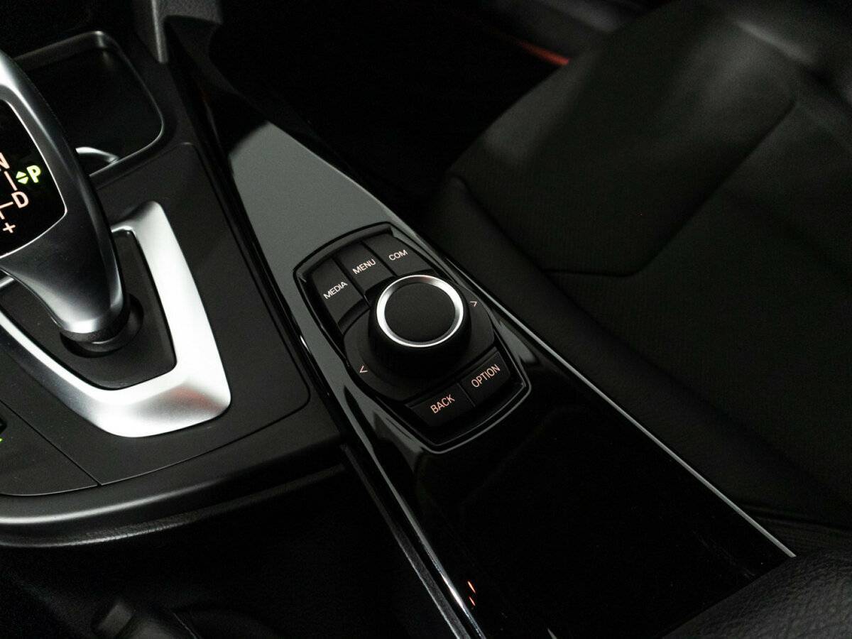 Купить BMW 3 серии 320i xDrive, 2018, 46 831 км, фото №18