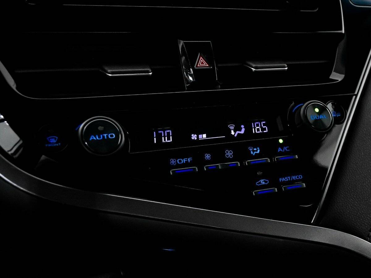 Купить Toyota Camry, 2021, 33 318 км, фото №16