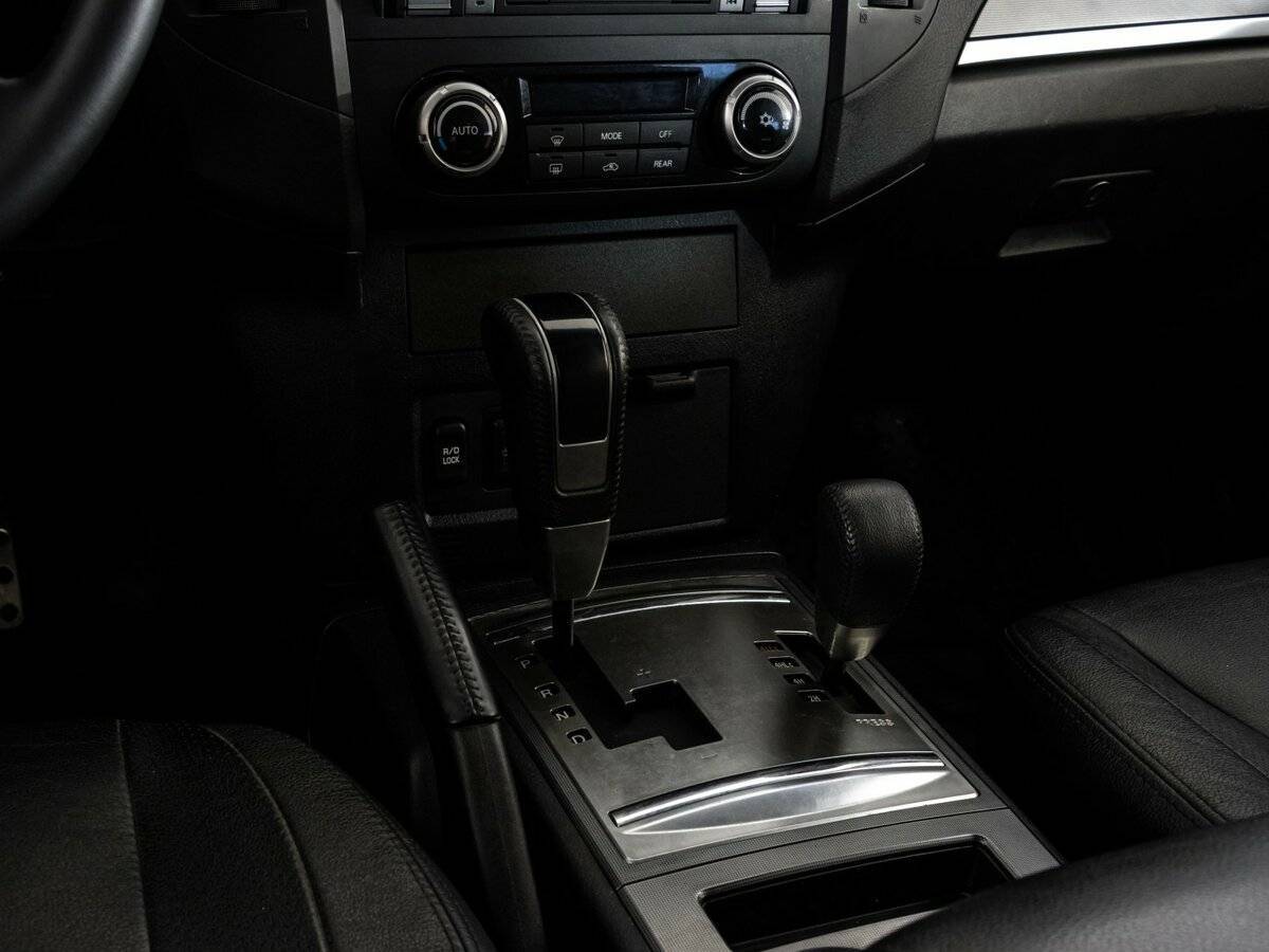 Купить Mitsubishi Pajero, 2012, 206 007 км, фото №10