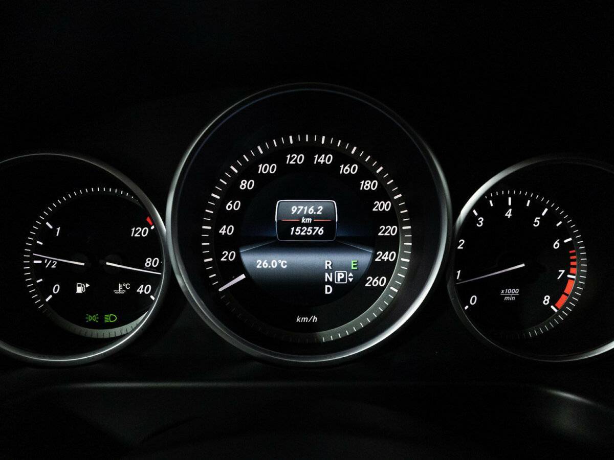 Купить Mercedes-Benz E-Класс 200, 2015, 152 575 км, фото №12