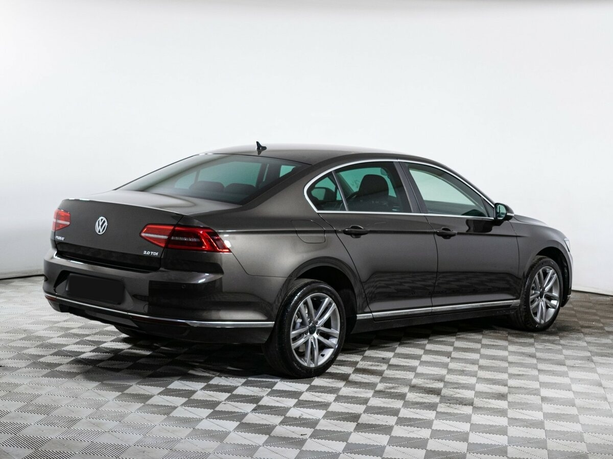 Купить Volkswagen Passat DSG6 B8, 2017, 97 768 км, фото №4