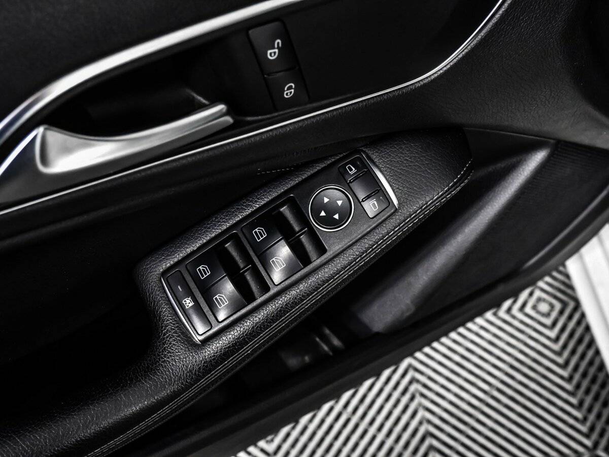 Купить Mercedes-Benz A-Класс 180 III (W176), 2013, 162 959 км, фото №12