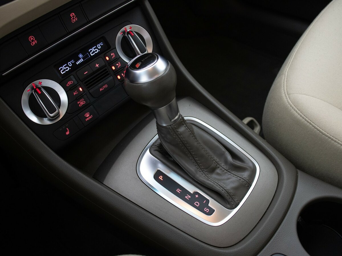 Купить Audi Q3 I (8U), 2013, 209 348 км, фото №9