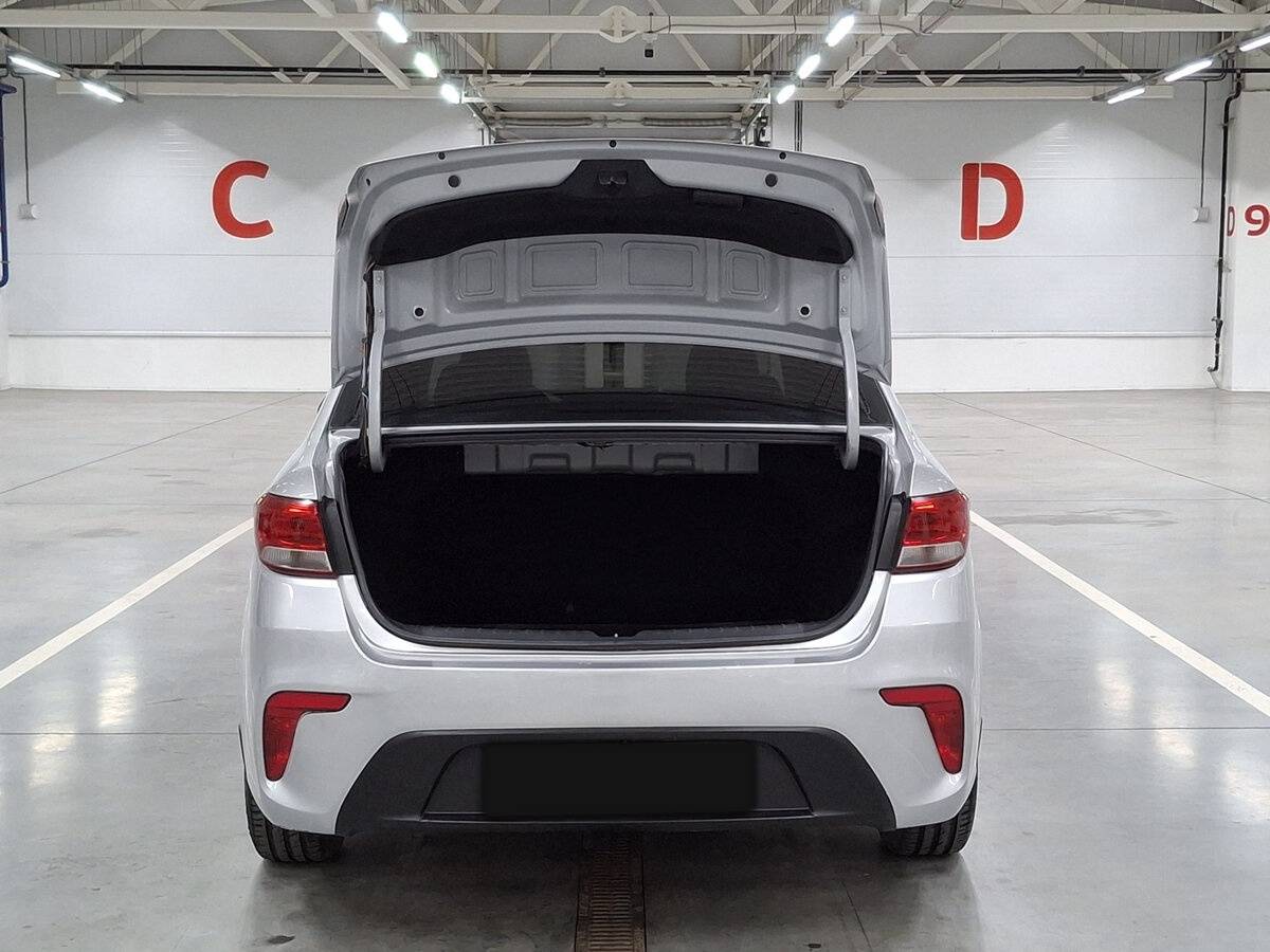 Купить Kia Rio IV, 2017, 180 535 км, фото №10