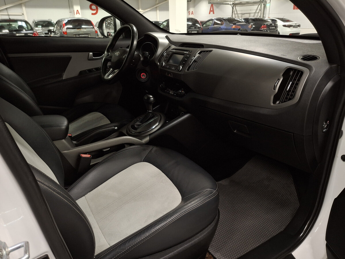 Купить Kia Sportage III Рестайлинг, 2014, 183 038 км, фото №11