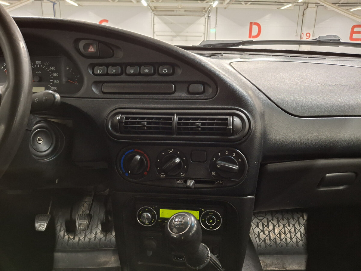 Купить Chevrolet Niva I Рестайлинг, 2017, 85 222 км, фото №15