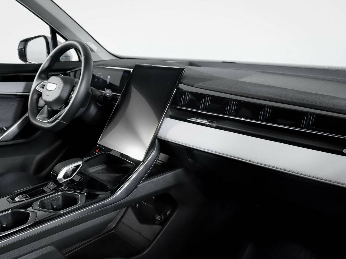 Купить Geely Atlas II, 2023, 26 394 км, фото №9