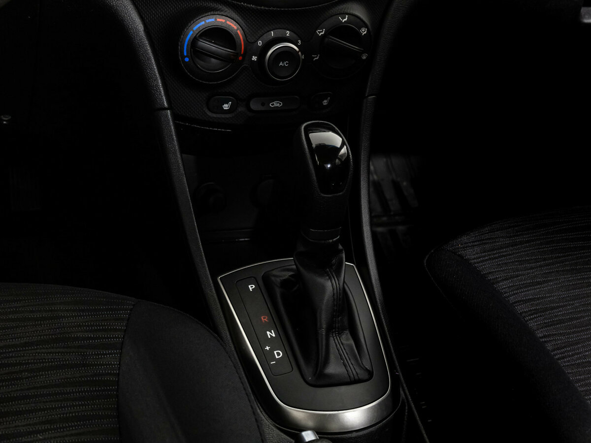 Купить Hyundai Solaris I Рестайлинг, 2015, 139 194 км, фото №10