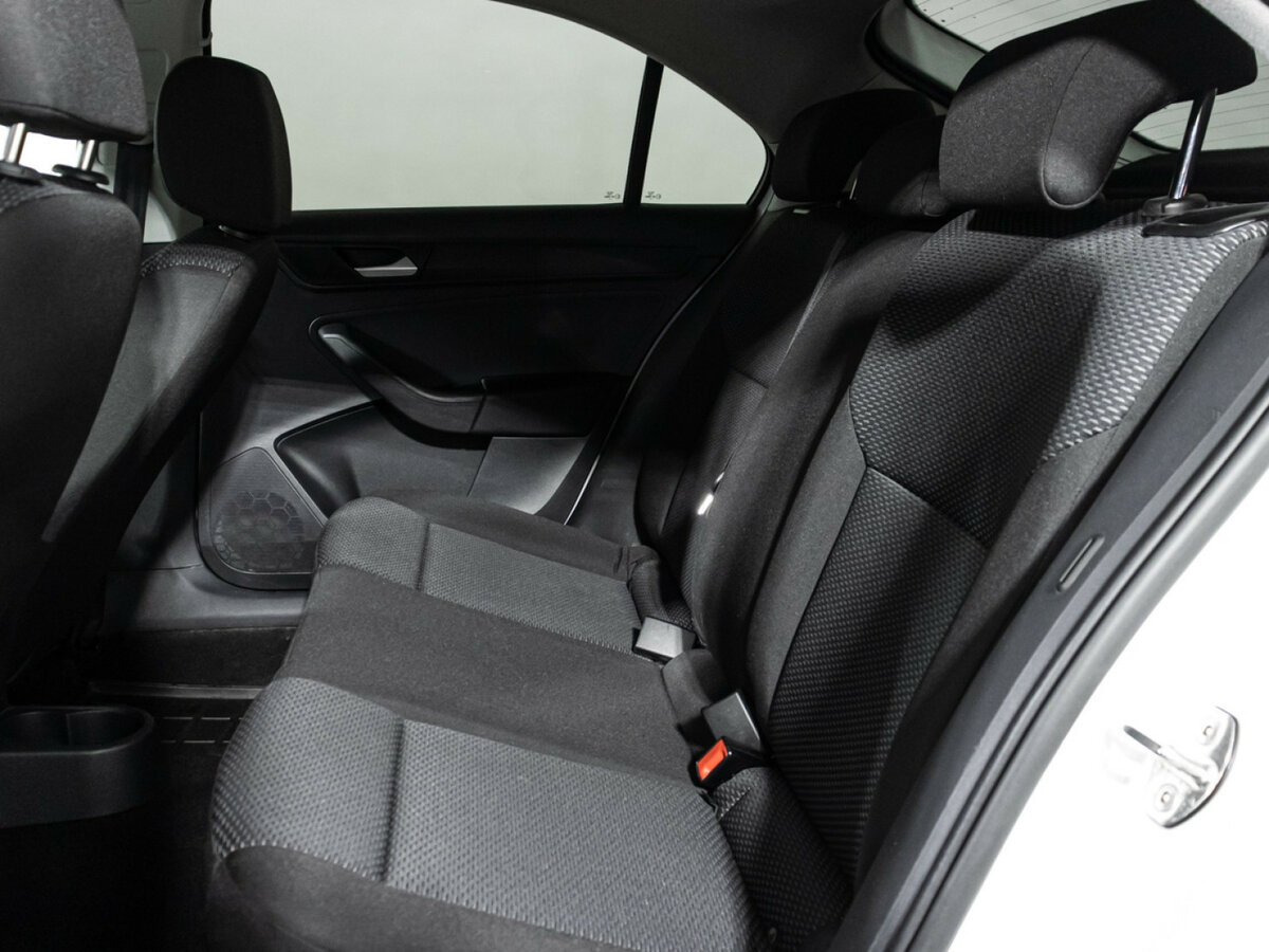 Купить Volkswagen Polo VI, 2021, 81 000 км, фото №10