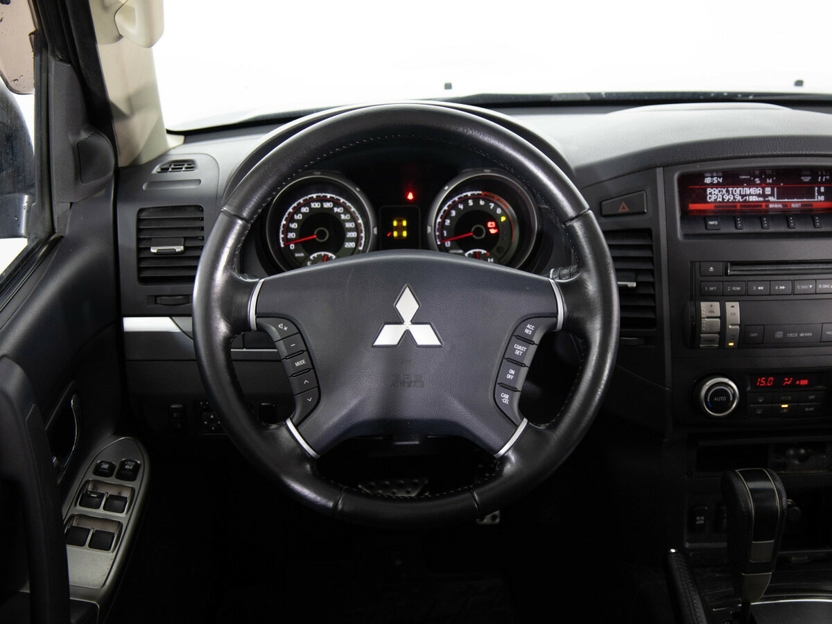 Купить Mitsubishi Pajero IV Рестайлинг 1, 2013, 152 060 км, фото №8