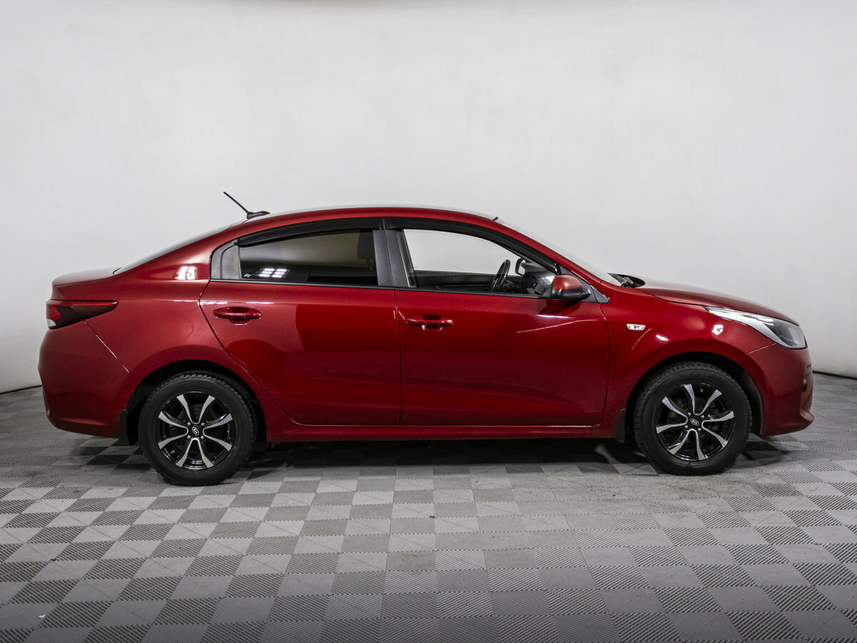 Купить Kia Rio IV, 2018, 89 000 км, фото №4