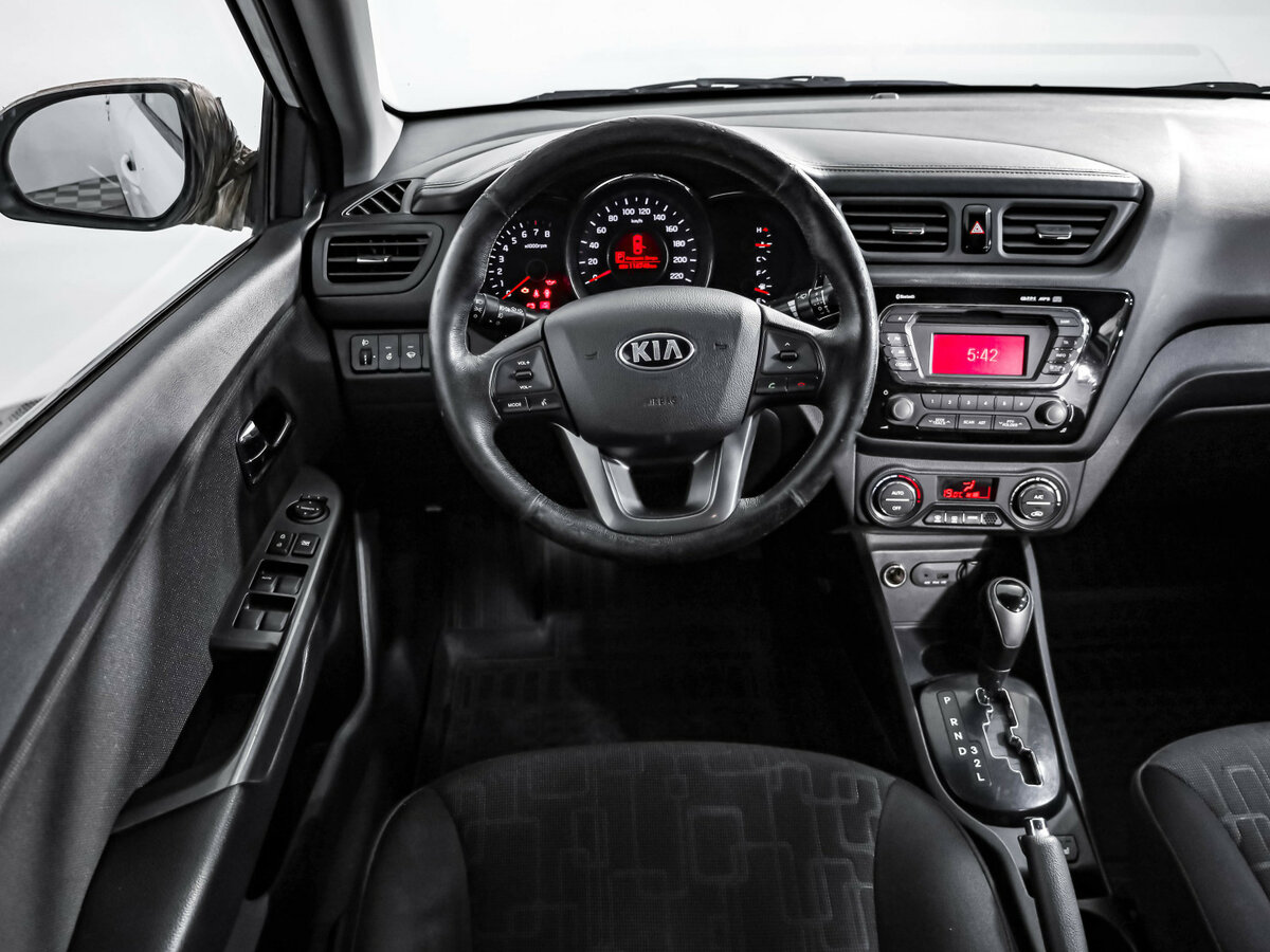 Купить Kia Rio 4-speed III, 2013, 118 747 км, фото №9