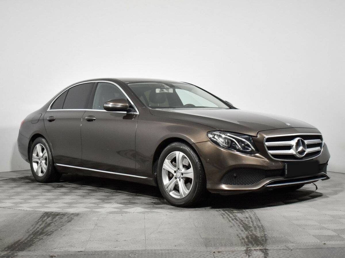 Mercedes-Benz E-Класс