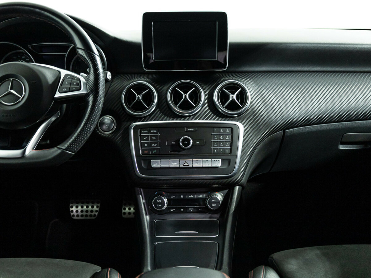 Купить Mercedes-Benz A-Класс 200 III (W176) Рестайлинг, 2016, 111 771 км, фото №14