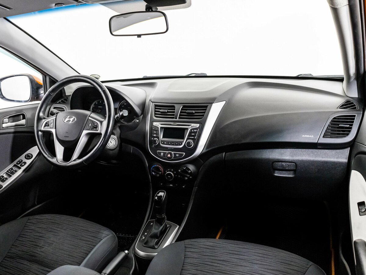 Купить Hyundai Solaris I Рестайлинг, 2014, 63 742 км, фото №7