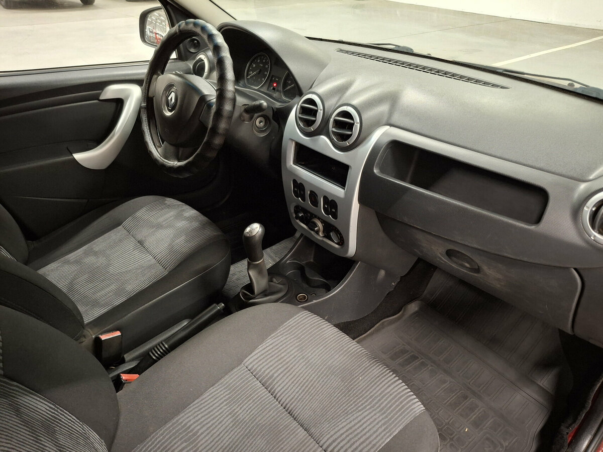 Купить Renault Logan I Рестайлинг, 2012, 229 112 км, фото №11