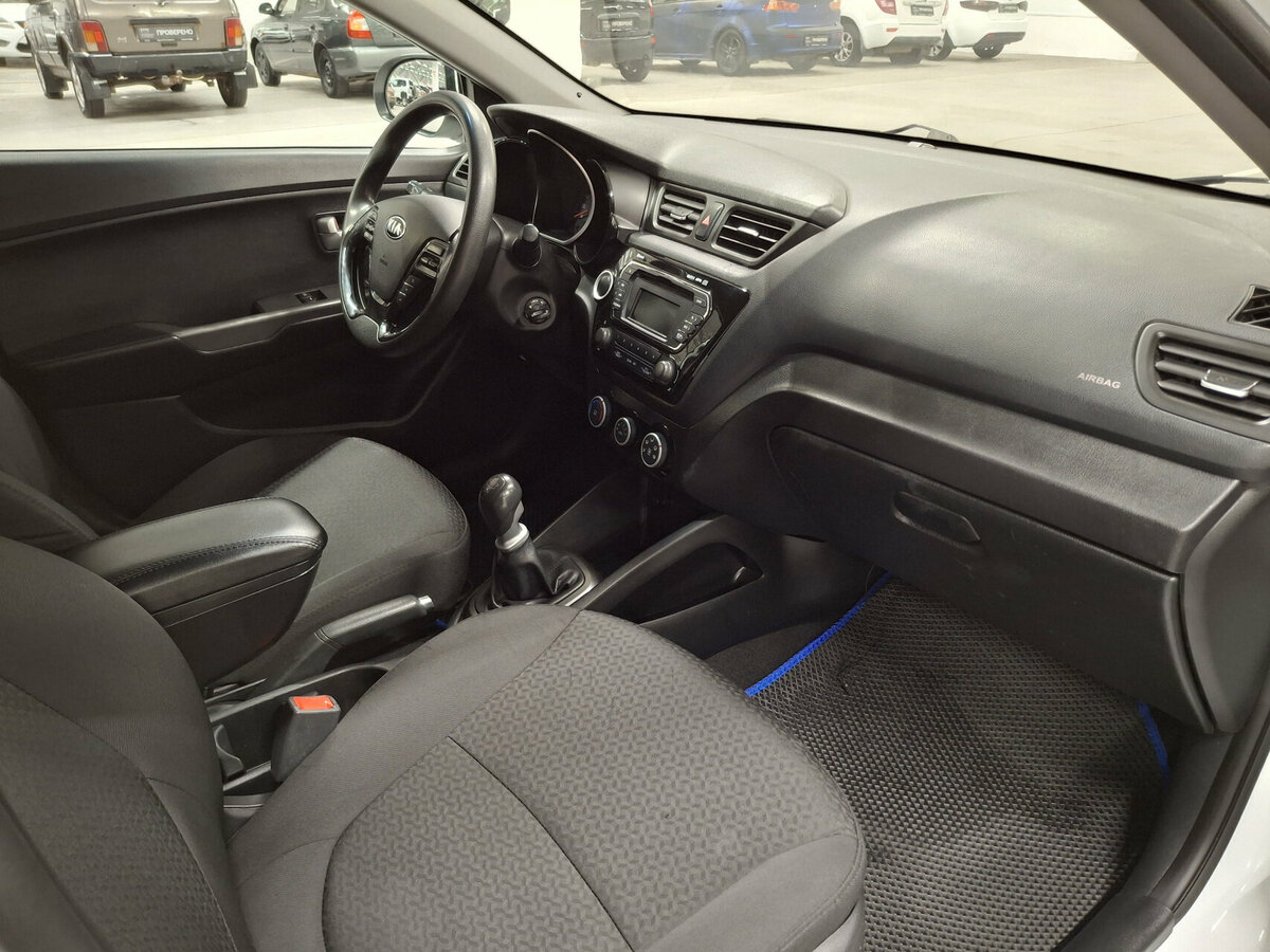 Купить Kia Rio III Рестайлинг, 2017, 126 521 км, фото №11