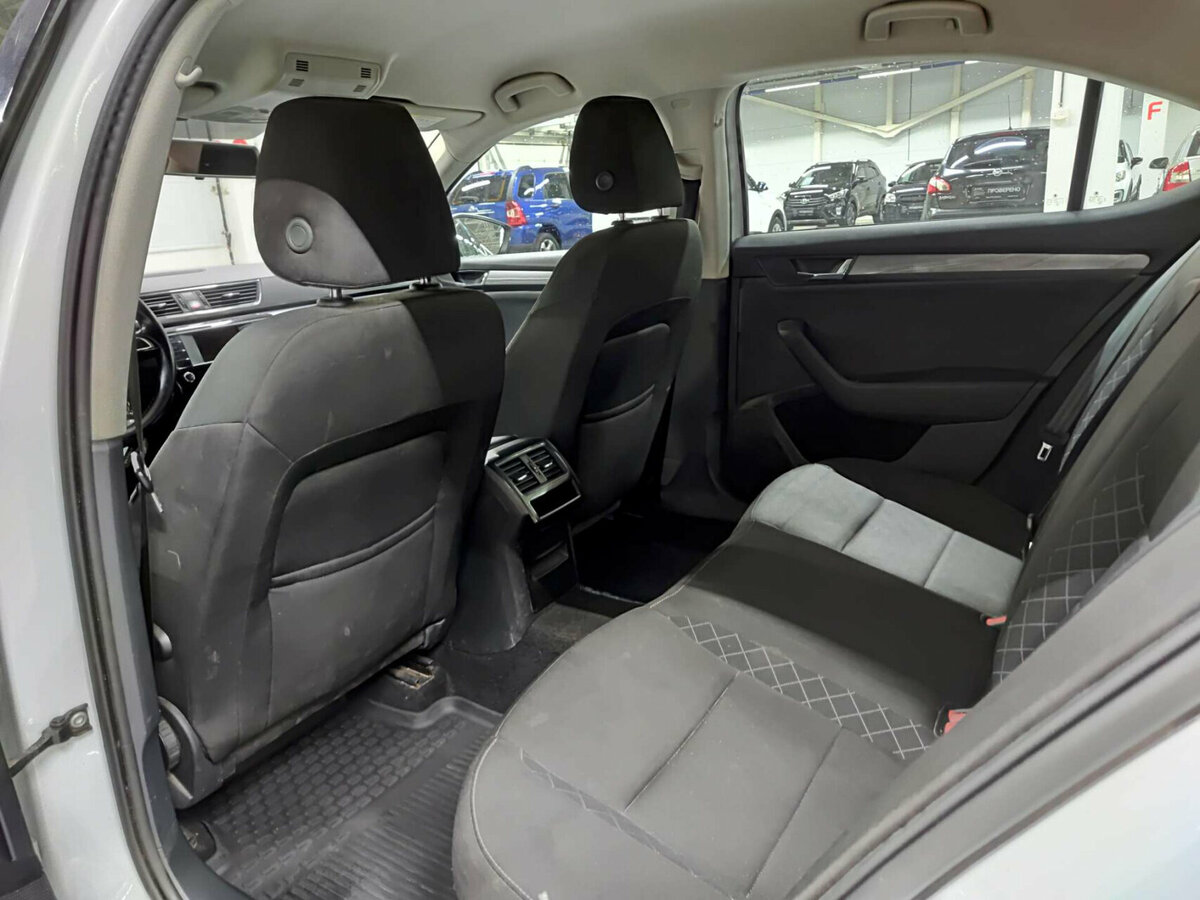 Купить Skoda Superb III, 2016, 244 516 км, фото №12