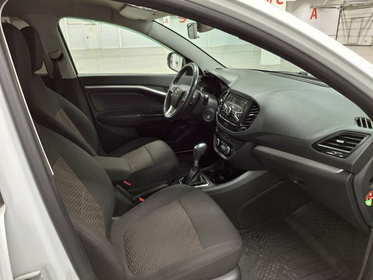 Купить Lada (ВАЗ) Vesta I, 2020, 112 901 км, фото №11